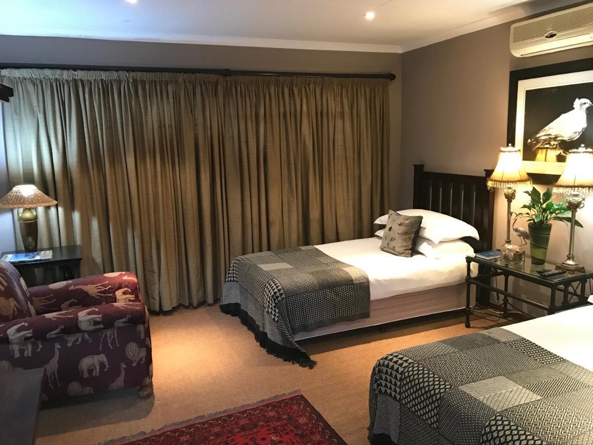 The Crown Guest House ベスレヘム エクステリア 写真